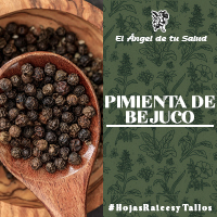 Es posible preparar un té (suave) en base a pimienta negra y consumirlo como un remedio casero para la tos. Otro remedio popular para la tos consiste en rociar de pimienta negra medio limón y chuparlo.